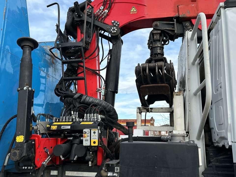 Mercedes-Benz 4145  8x4 Foto 5