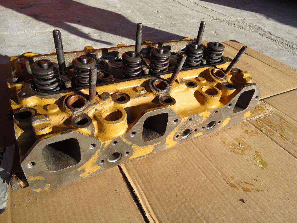 Testata motore per MOTORE FIAT 8205.02 PER FL14C Foto 1