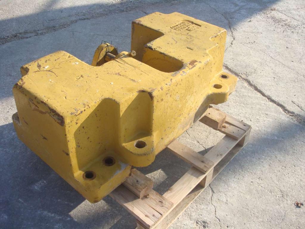 Gancio di traino per Fiat Allis FL14C e FL14D e AD14C Foto 3