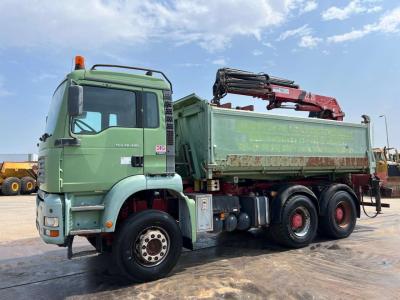 Man TGA 26.480 6x4 tipper + HMF crane in vendita da Big Machinery