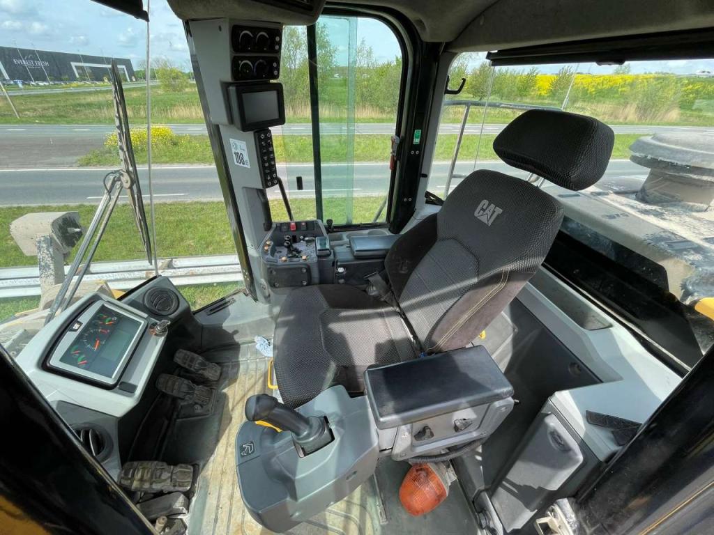 Caterpillar 966M Foto 15