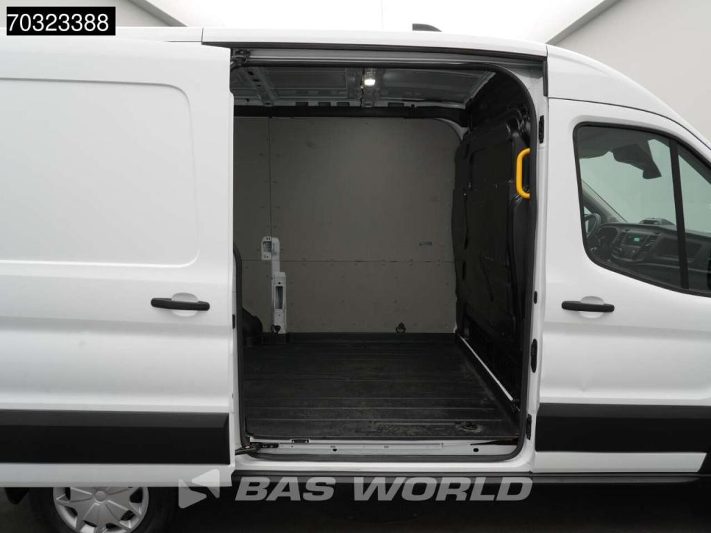 Ford Transit 130pk L2H2 Airco Cruise Parkeersensoren v+a Euro6 L2 Airco Cruise control Foto 9