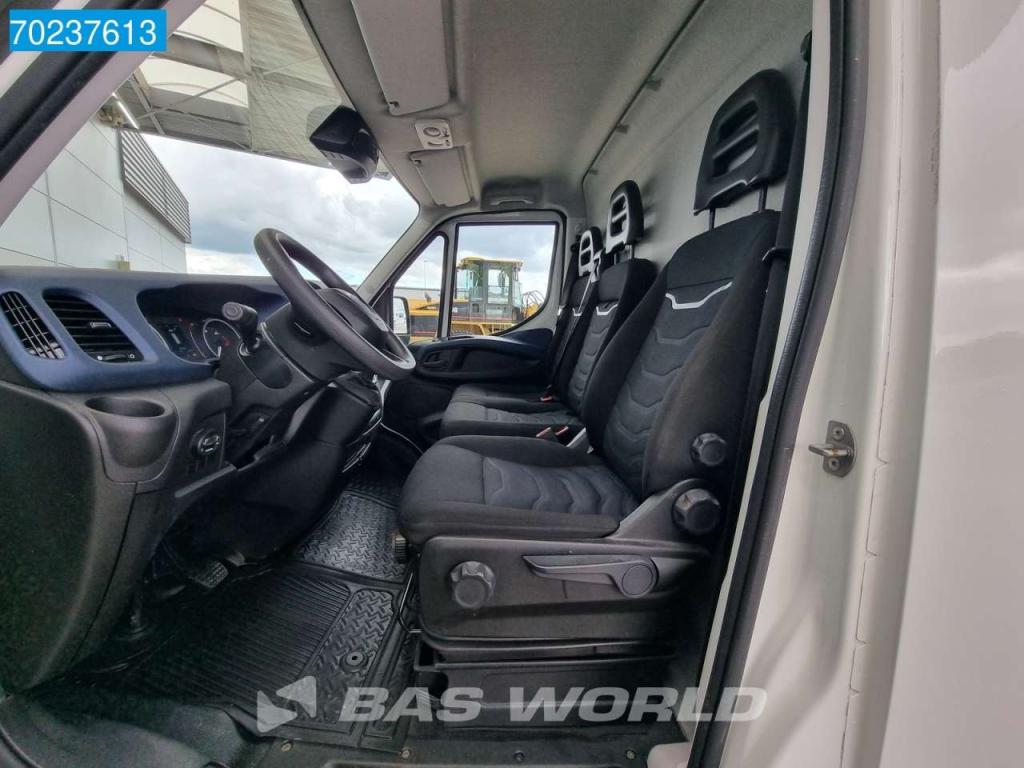 Iveco Daily 35S14 Automaat L2H2 Airco Cruise Standkachel PDC 12m3 Airco Cruise control Foto 22