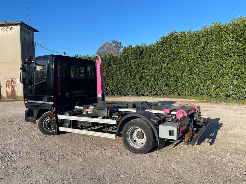 Iveco EUROCARGO 75E18 CON SCARRABILE NUOVO Foto 4
