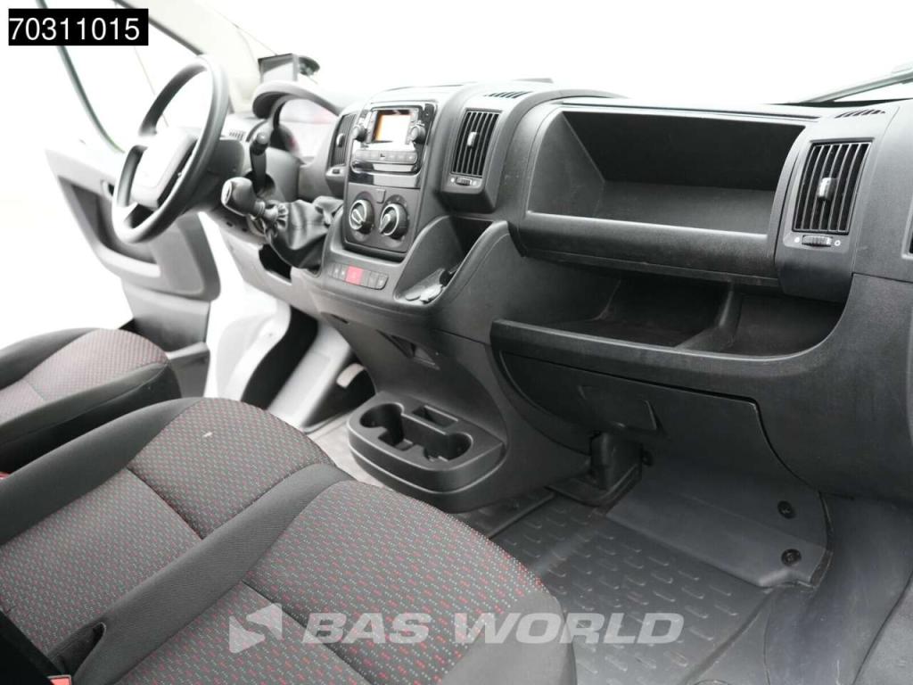 Peugeot Boxer 140PK L3H2 Airco Cruise Camera Parkeersensoren Euro6 L3 Airco Cruise control Foto 13
