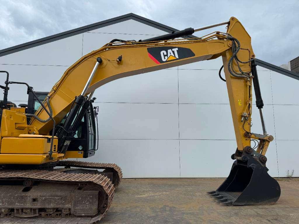 Caterpillar 320FL - New Bucket / Hammer Lines / Camera Foto 14