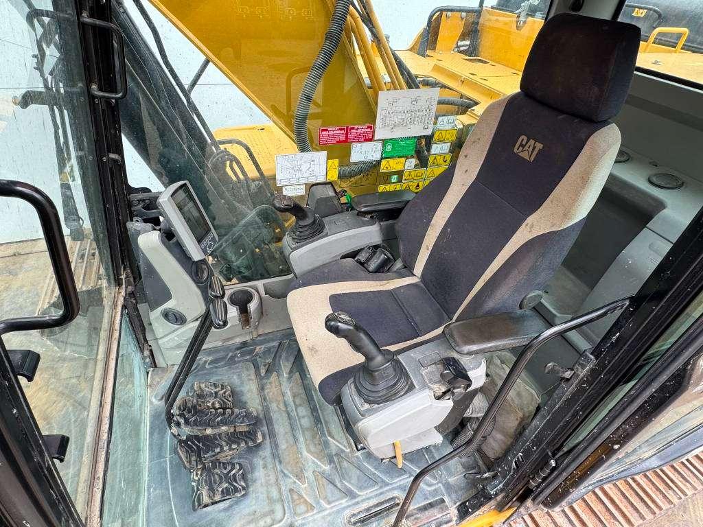 Caterpillar 320FL - New Bucket / Hammer Lines / Camera Foto 8