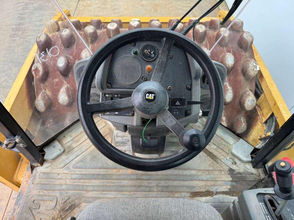 Caterpillar CP74 - Airco / Pat Foot Roller Foto 9