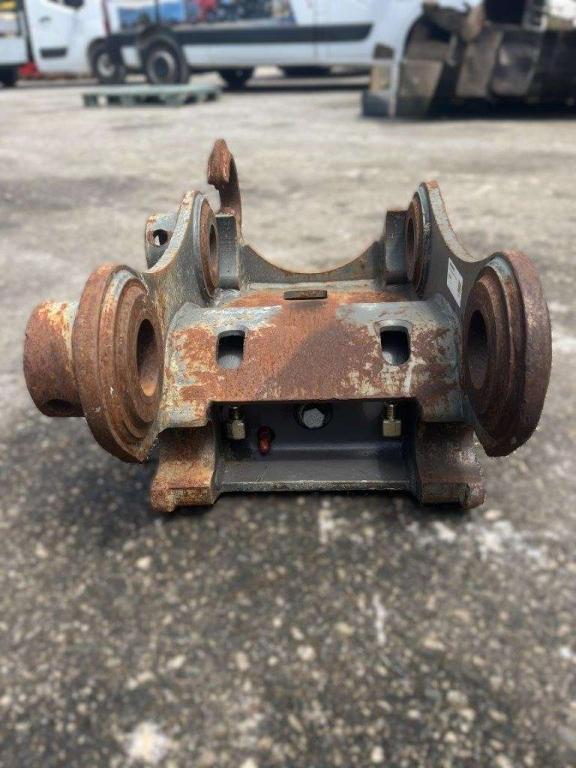 S60 for 12-18 ton excavators Attacco rapido idraulico Foto 7