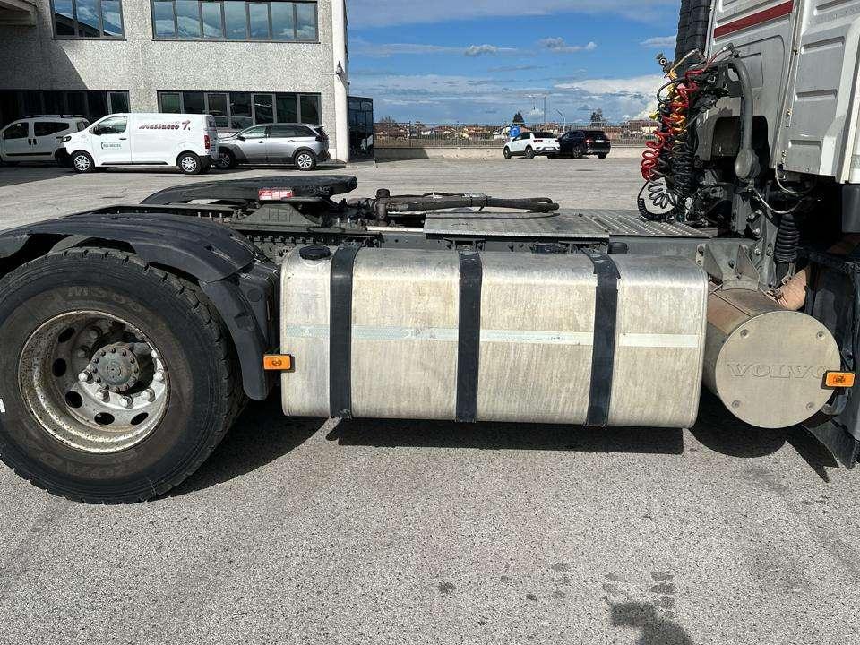 Volvo FM 9 4x2 Foto 7