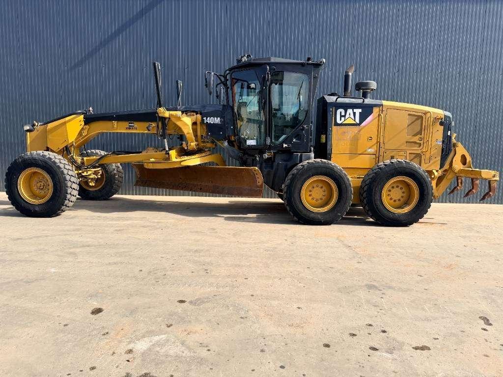 Caterpillar 140M2 Foto 8
