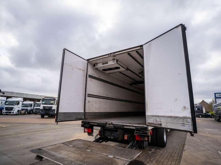 Daf CF 75.310 THERMO KING DHOLLANDIA Foto 8
