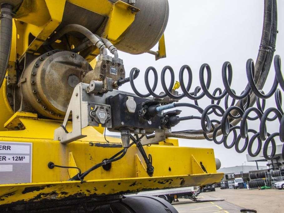 DEBUF BETON MIXER - 12M³ Foto 6