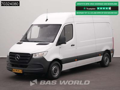 Mercedes-Benz Sprinter 315 CDI Automaat L2H2 150PK Airco Camera MBUX CarPlay Euro6 L2 Airco in vendita da BAS World B.V.