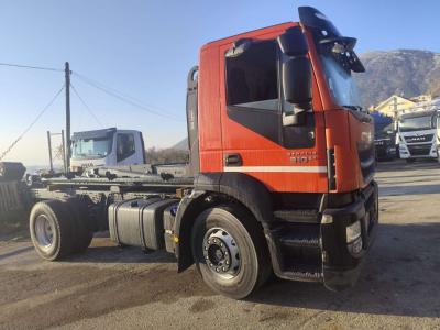 Iveco STRALIS HI-STREET 190S31 in vendita da Procida Macchine S.r.l.