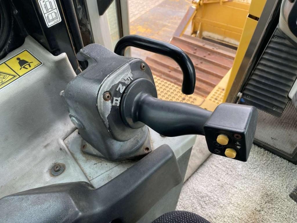 Caterpillar D6T LGP Foto 22