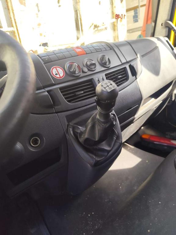 Iveco EUROCARGO CUBE 120E28P Foto 3