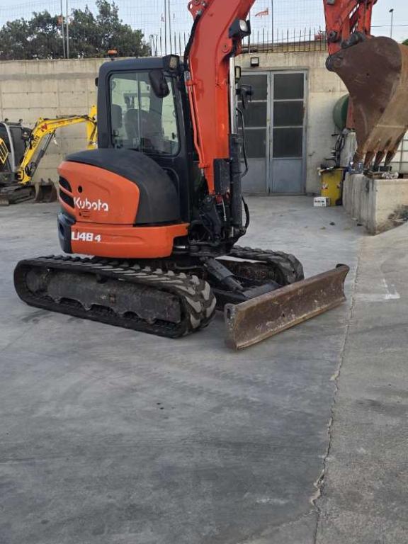 Kubota u48-4 Foto 3