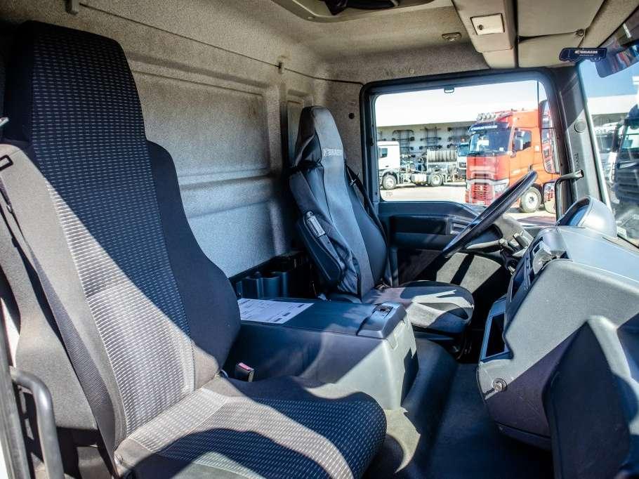 Man TGM 18.250 BL + CHEREAU+DHOLLANDIA Foto 10