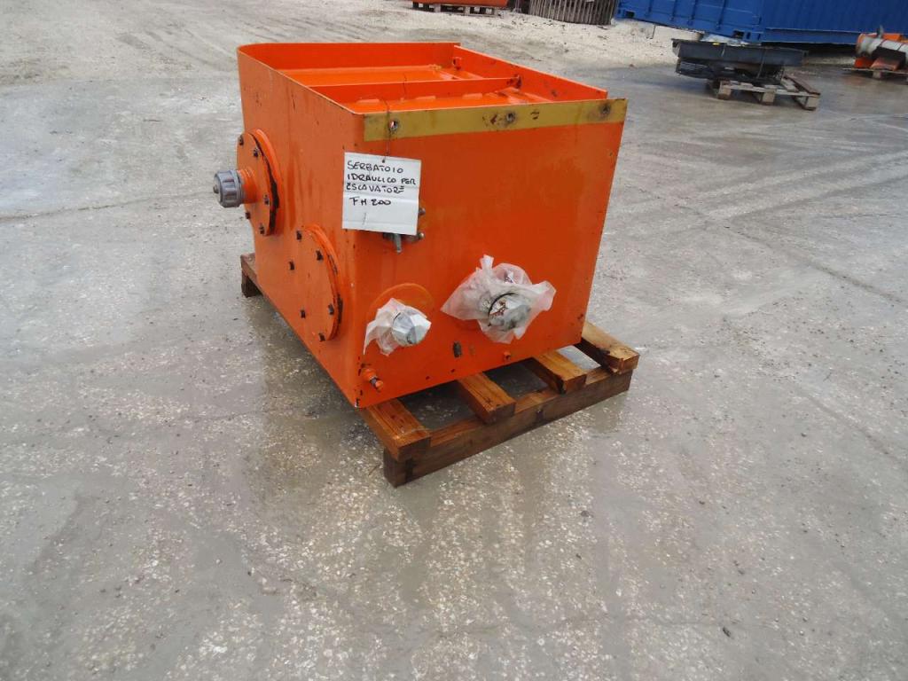 Serbatoio olio idraulico per Fiat Hitachi FH200 Foto 1