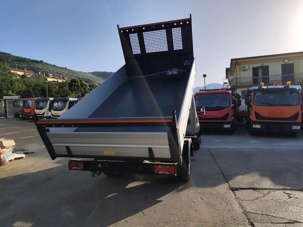 Iveco DAILY 35-130 Foto 9