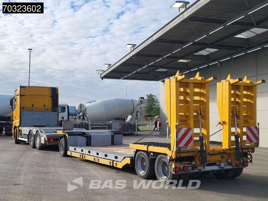 Mercedes-Benz Actros 2563 Actros 6X2 Foto 2