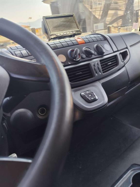 Iveco EUROCARGO CUBE 120-220 Foto 2