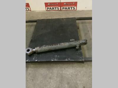 Pistone di penetrazione per Neuson 3402 in vendita da Massucco T. Srl Area Ricambi