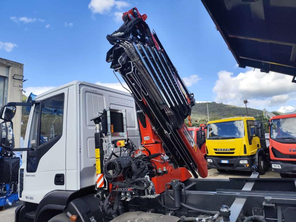 Iveco EUROCARGO 160-250 Foto 6