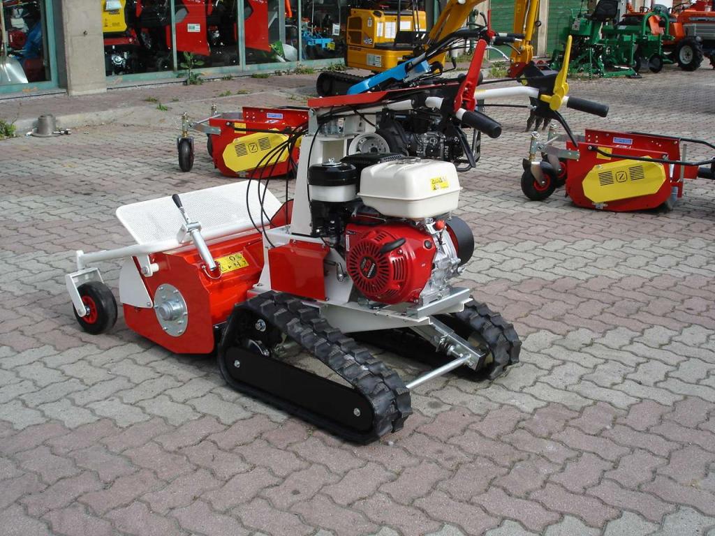 Tekna TTC 65 - CM 72 - HONDA GX 390 Foto 2