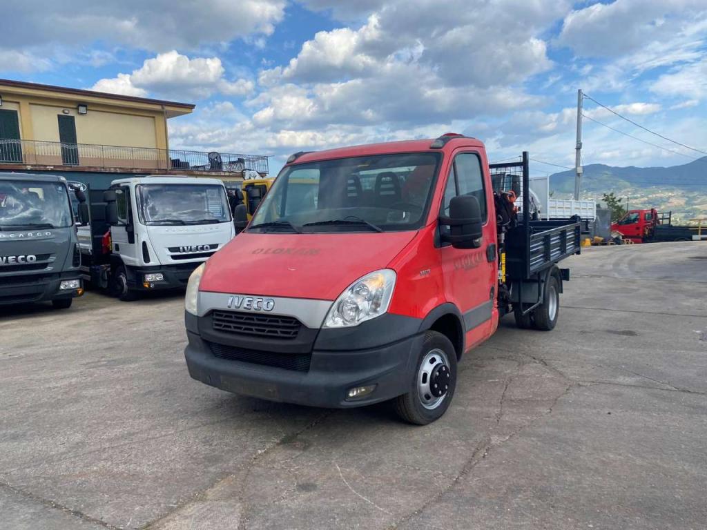 Iveco DAILY 35C13 Foto 14