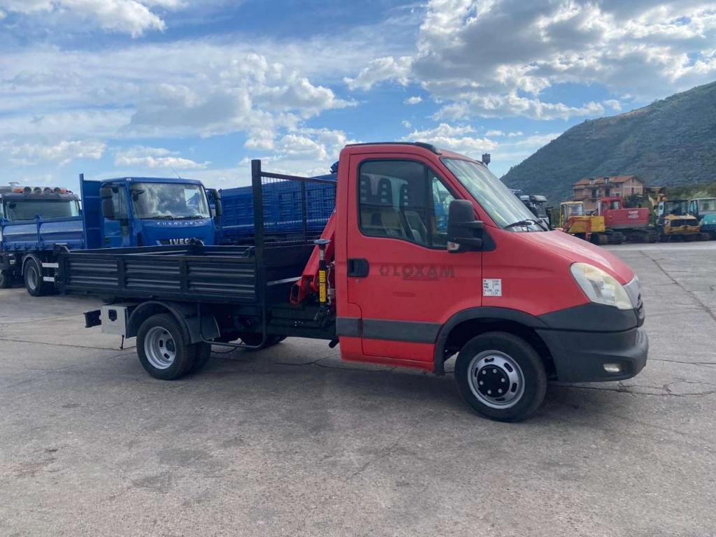 Iveco DAILY 35C13 Foto 22