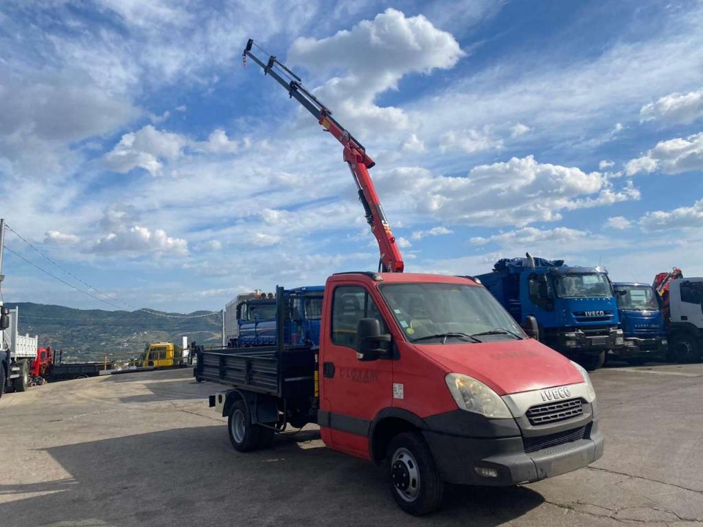 Iveco DAILY 35C13 Foto 4