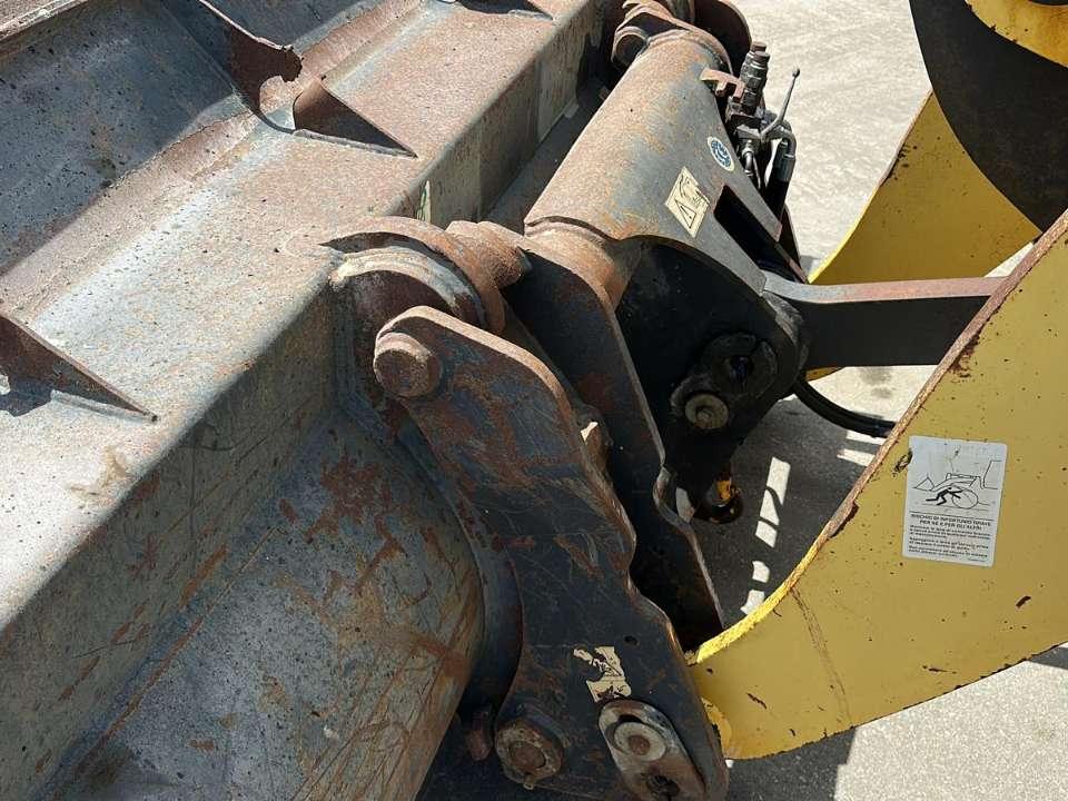 New Holland W110 Foto 4