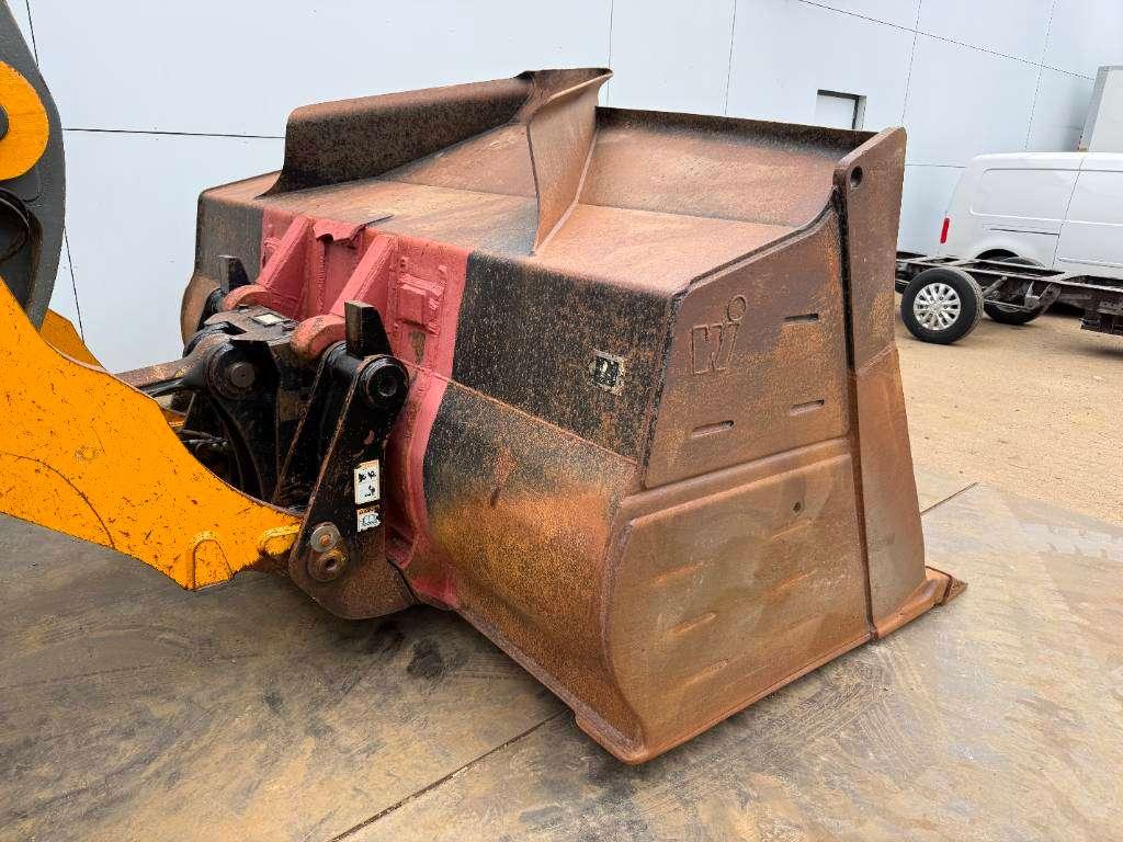 Liebherr L580 - Quick Coupler / 4 Good Tyres! Foto 16