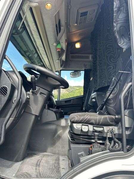 Iveco Stralis 460 Foto 13