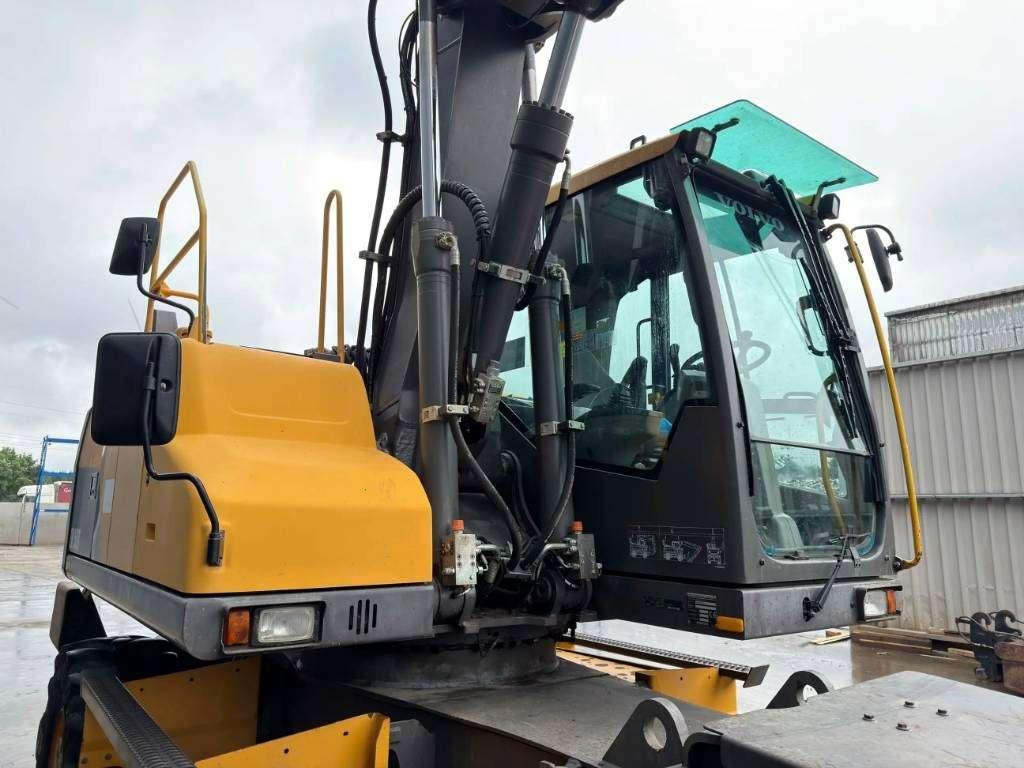Volvo EW160D Foto 15