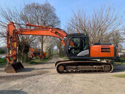 Hitachi ZX210LCN-5B