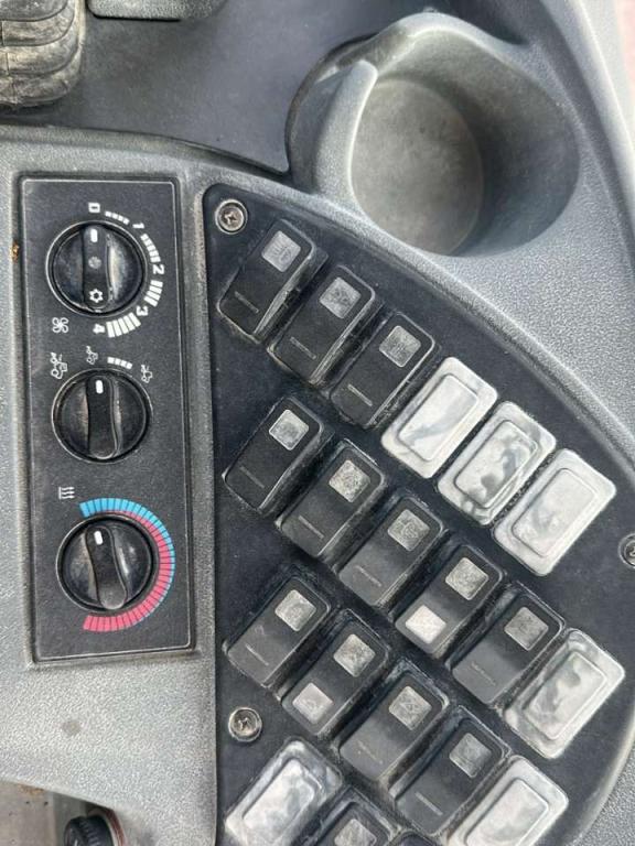 New Holland W 110 B Foto 6