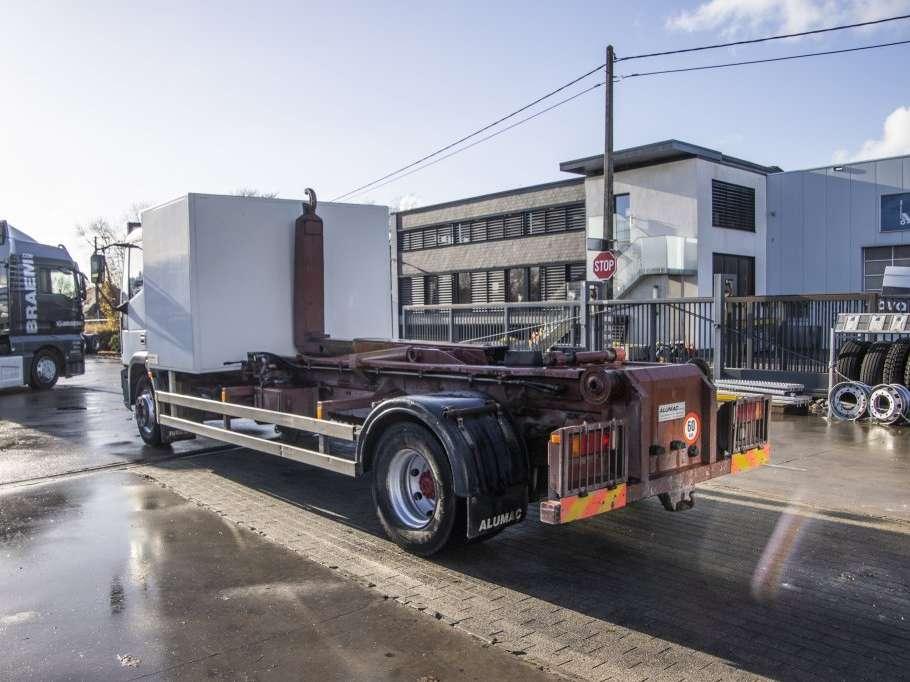 Iveco EUROCARGO 130E18 Foto 6