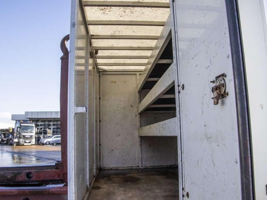 Iveco EUROCARGO 130E18 Foto 9
