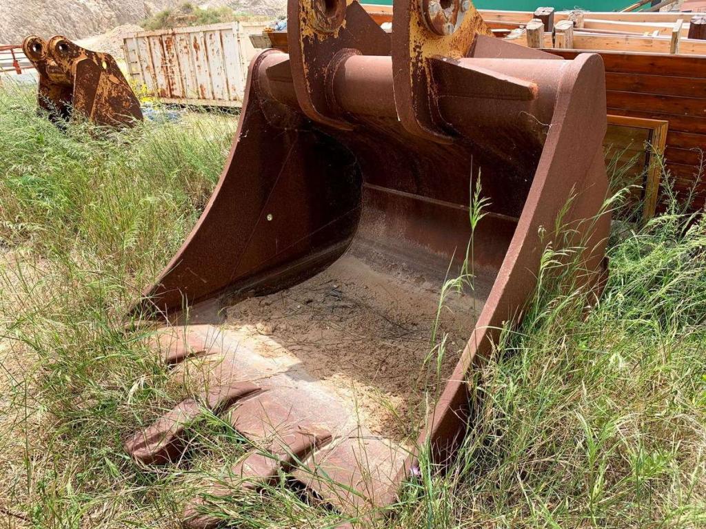 Caterpillar 1600 Foto 1