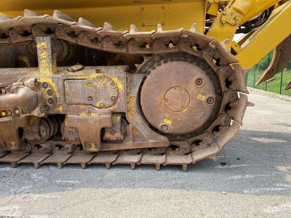 Komatsu D155A-3 Foto 10