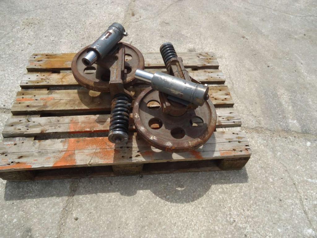 Ruota folle per Takeuchi TL10V-2 Foto 3