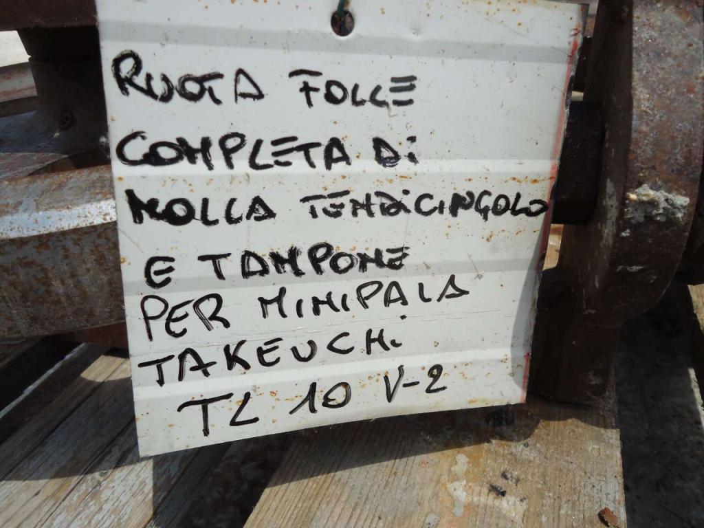 Ruota folle per Takeuchi TL10V-2 Foto 5