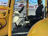 Komatsu WB97R Foto 10 thumbnail