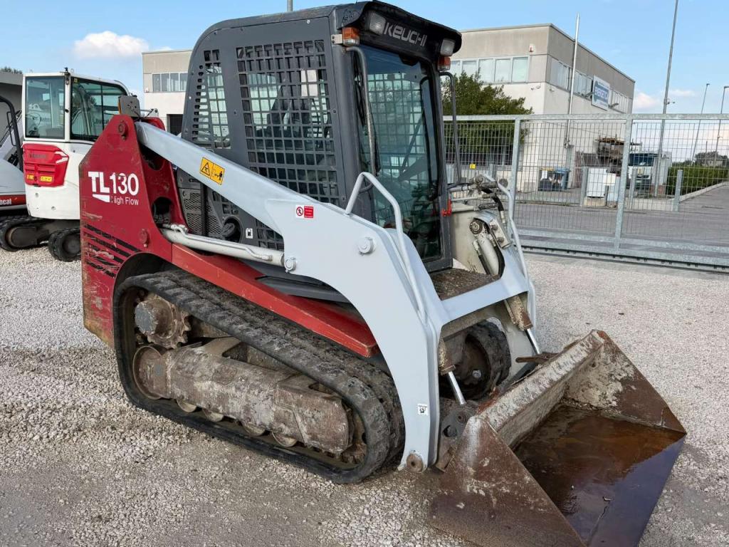 Takeuchi TL130 Foto 2