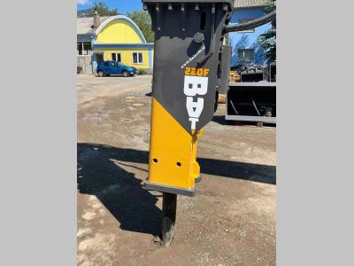 Bat 220F in vendita da Balavto