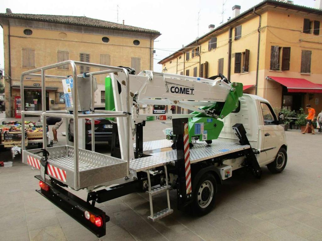 Comet Officine 14/2/6 Foto 1