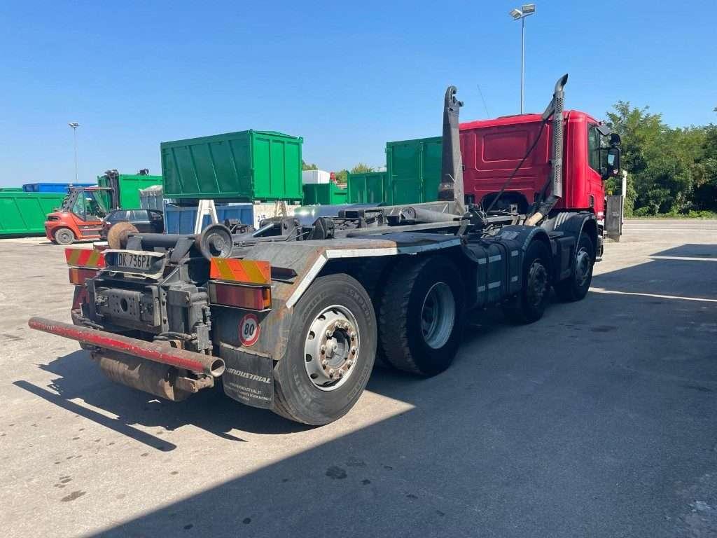 Scania CV P114 GB SCARRABILE USATO 8X2 Foto 3